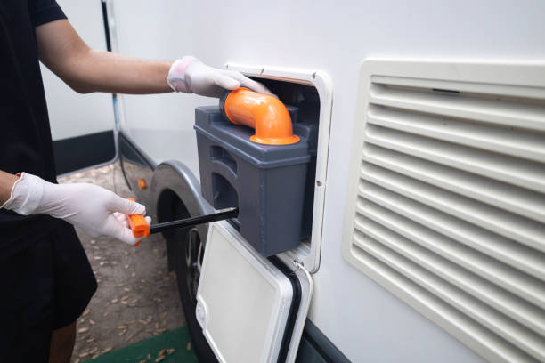 Best Portable restroom trailer rental  in Goldsboro, NC
